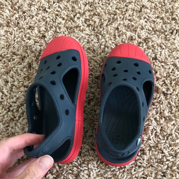 boys croc sandals